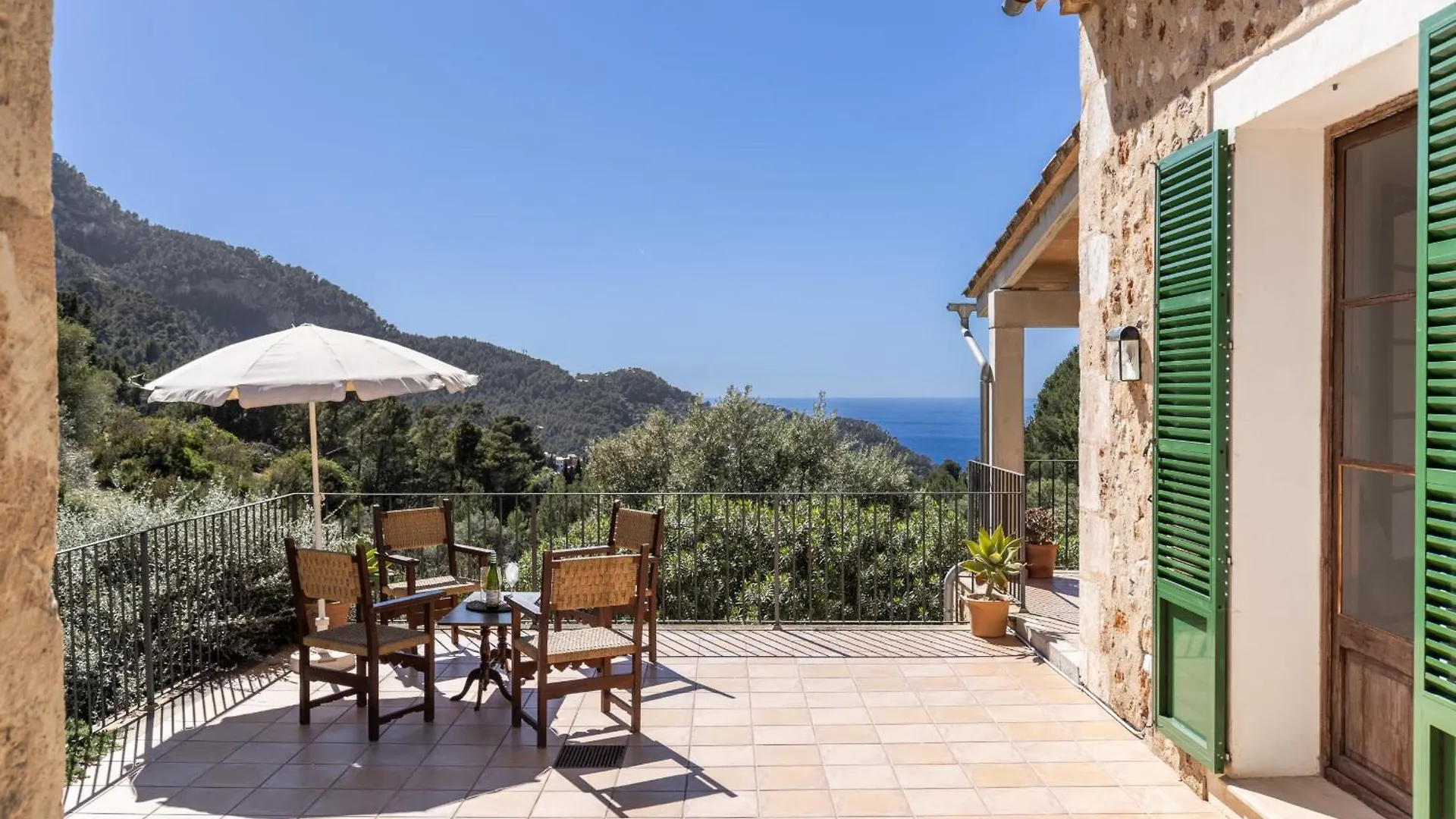Villa Son Llarg, Estallencs 에스텔렌치스 스페인